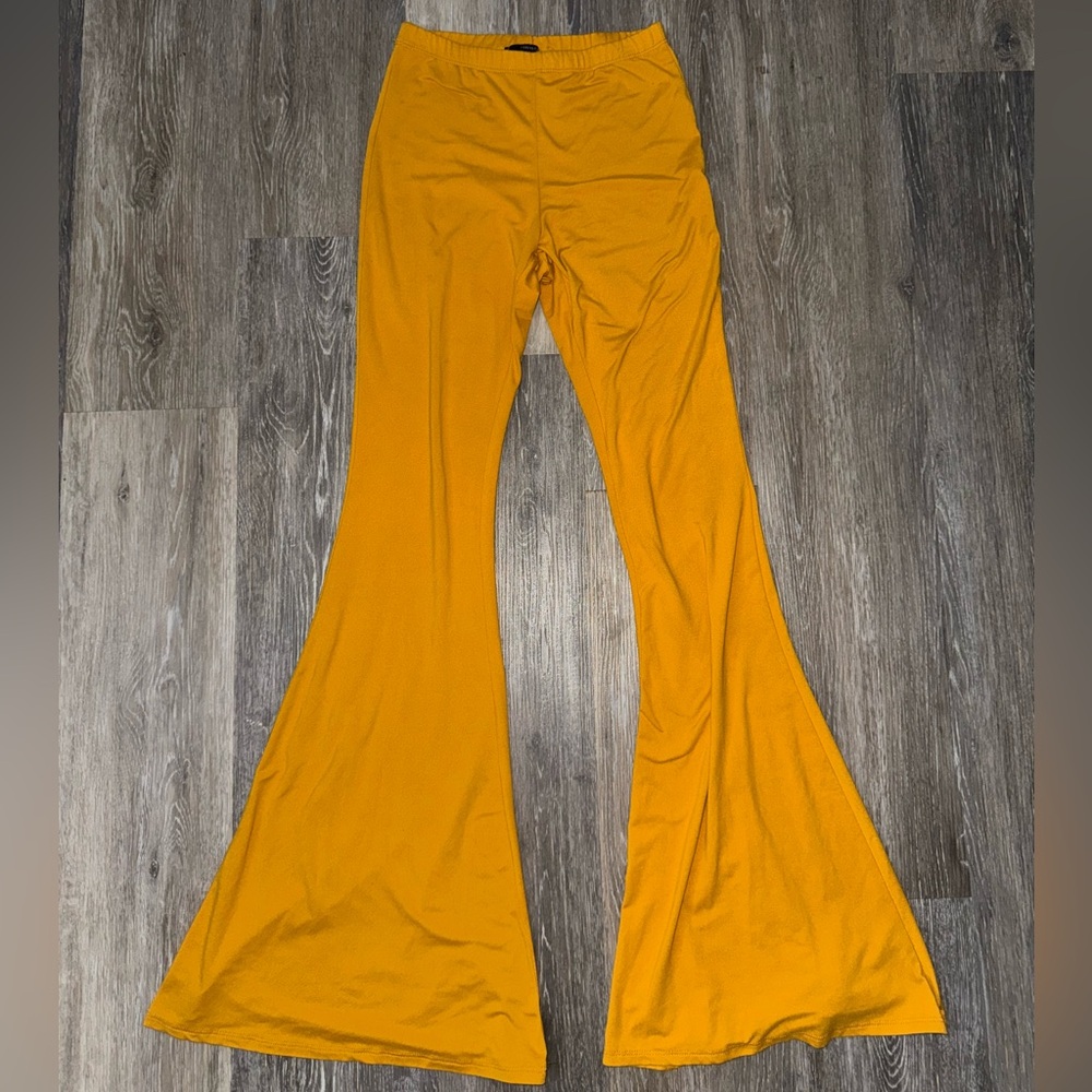 Forever 21 Mustard Yellow Flare Pants - Size Small